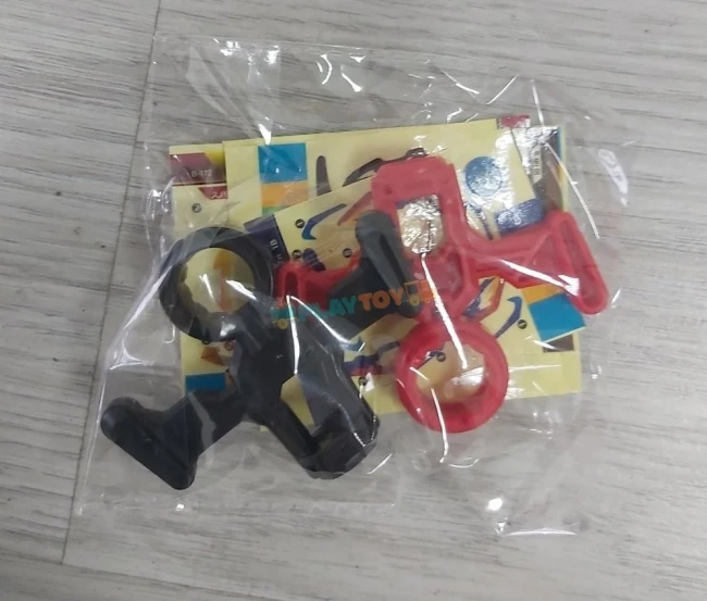 Игровой набор Бейблейд 1688-8B в сумке (8 волчков, 3 пусковых устройства, арена, аксессуары)