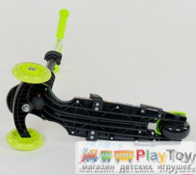 Самокат-біговів дитячий триколісний Best Scooter (33650) 5 в 1, є підсвічування коліс, PU-колеса, абстракція, зелений Самокат-біговів дитячий триколісний Best Scooter (33650) 5 в 1, є підсвічування коліс, PU-колеса, абстракція, зелений
