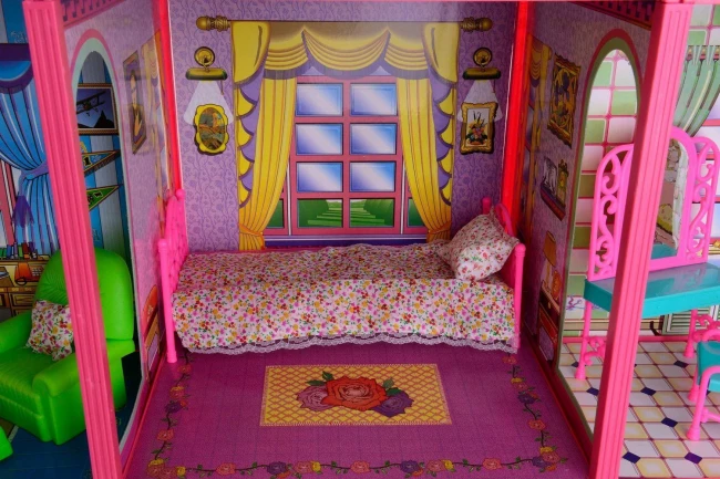 Домик для кукол My Lovely Villa 6983 (2 этажа, 6 комнат, мебель, 128 деталей)