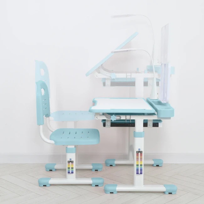 Детская парта Bambi M 5068-12 (1 стул, регулируемая высота, подставка, лампа) Детская парта Bambi M 5068-12 (1 стул, регулируемая высота, подставка, лампа)