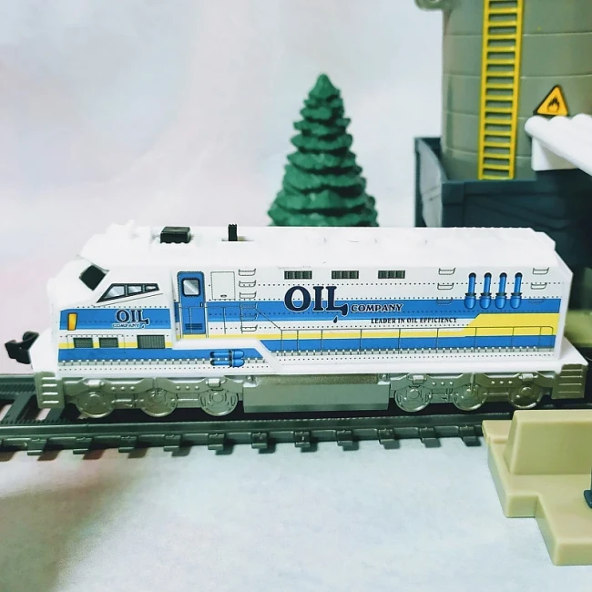 Железная дорога BSQ 2087 (63 элемента, длина пути 670 см)