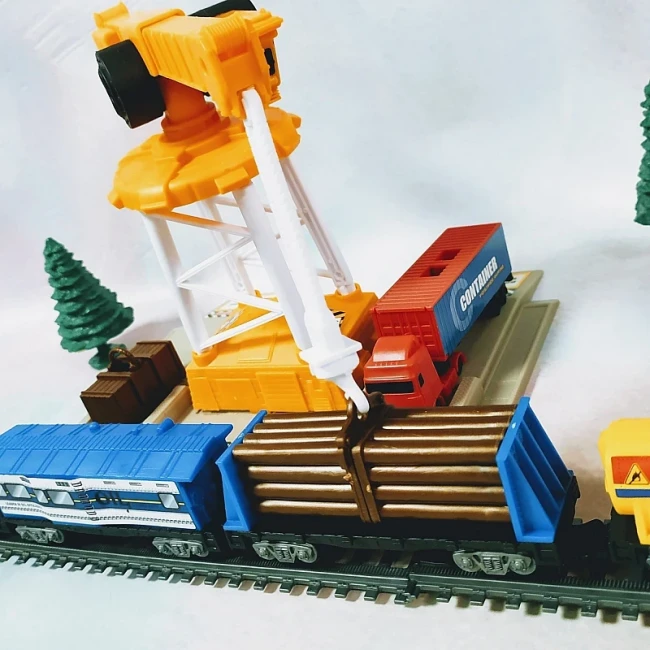 Железная дорога BSQ 2087 (63 элемента, длина пути 670 см)