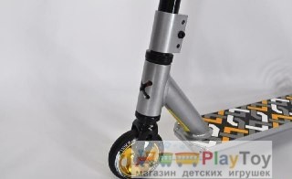 Труковий самокат Explore Storm Deluxe, система HIC, підшипники ABEC 9, колеса діаметр 110 мм Труковий самокат Explore Storm Deluxe, система HIC, підшипники ABEC 9, колеса діаметр 110 мм