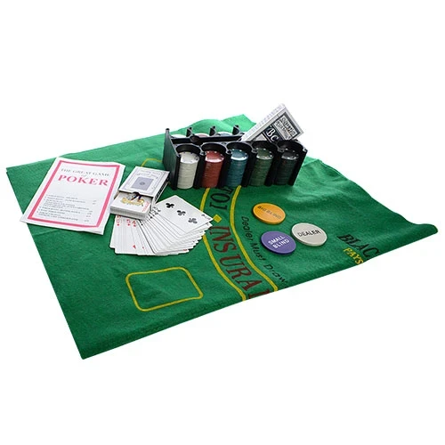 Набор для покера THS-153 (200 фишек, 2 колоды карт, сукно, коробка)