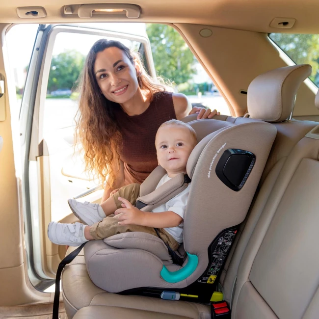 Автокресло Carrello Yukon CRL-15808 Sandstone Beige i-Size, 9-36 кг